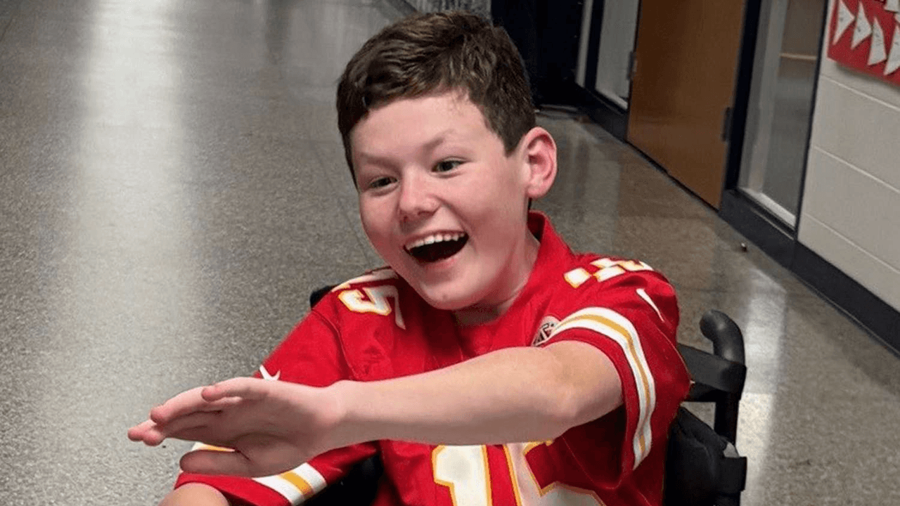 14-Year-Old Michigan Boy Will Get a Service Dog After Veteran Starts $13K Fundraiser