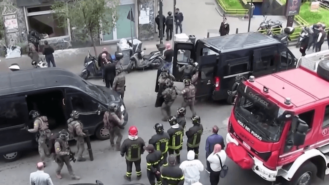 Manhunt Underway for Suspects in Daring Bank Heist in Italy