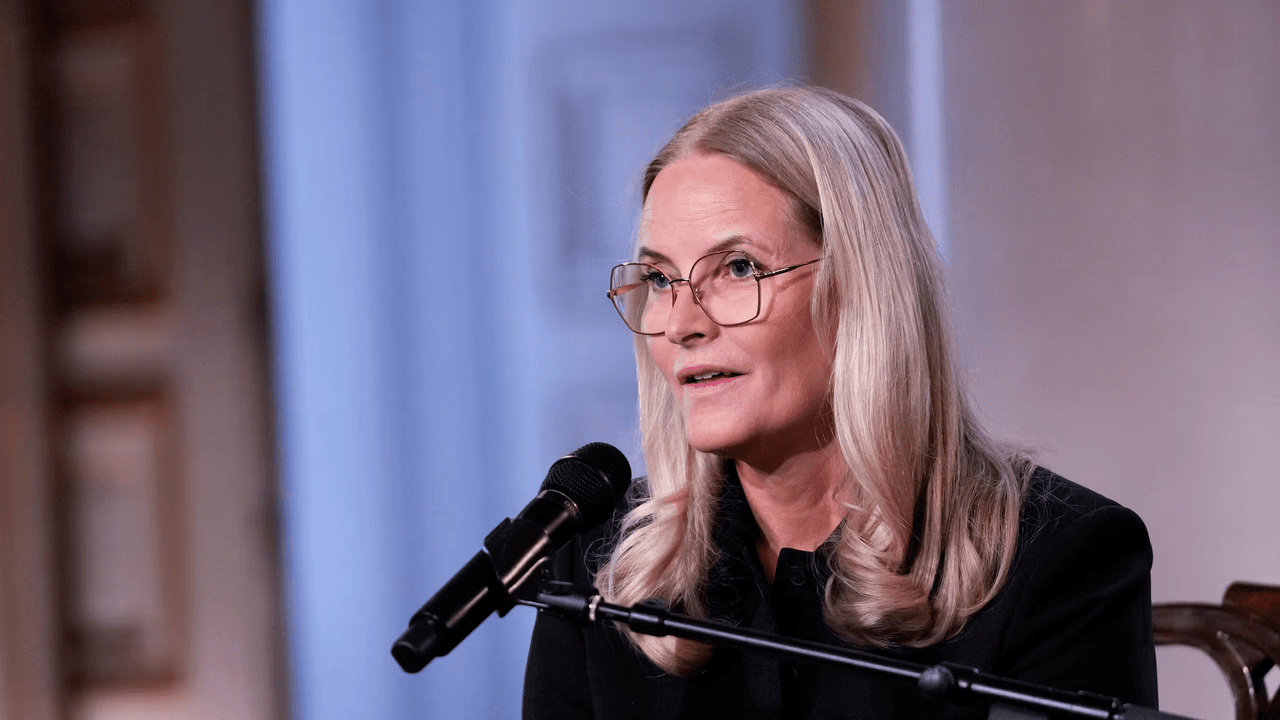 Norway's crown princess undergoes successful lung transplant, palace says