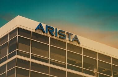 ANET Stock Forecast: Why Analysts Still See Big Upside for Arista Networks After Its Latest Pullback