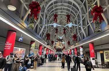 How to survive holiday airport chaos