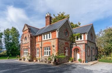 ‘We started a seven course fine dining restaurant in the front room of our Kildare home’