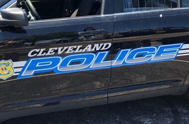 Cleveland police investigate fatal shooting of 17-year-old in Kinsman neighborhood