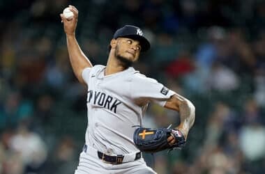 Yankees agree to trade reliever Camilo Doval to Pirates: Source