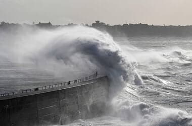 Storm Austen leaves nearly 300,000 homes without power across France