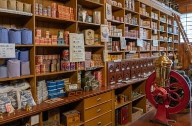 Here's What $10 Worth Of Groceries Looked Like In 1900