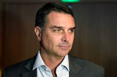 Brazil Summons Argentine Envoy Over Role in Bolsonaro’s Escape