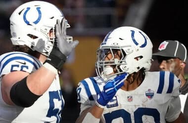 Colts Stars Respond to Trade Rumors as Deadline Approaches